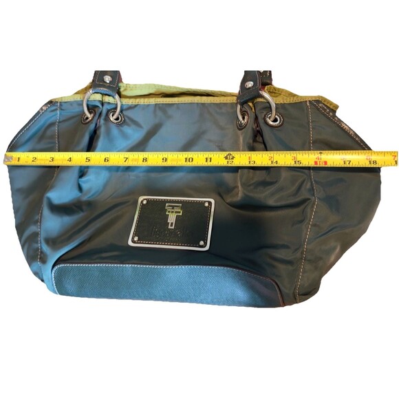 Tignanello Forest Green Shoulder Bag Handbag Purse Carry All Nice Roomy Bag - Picture 9 of 10